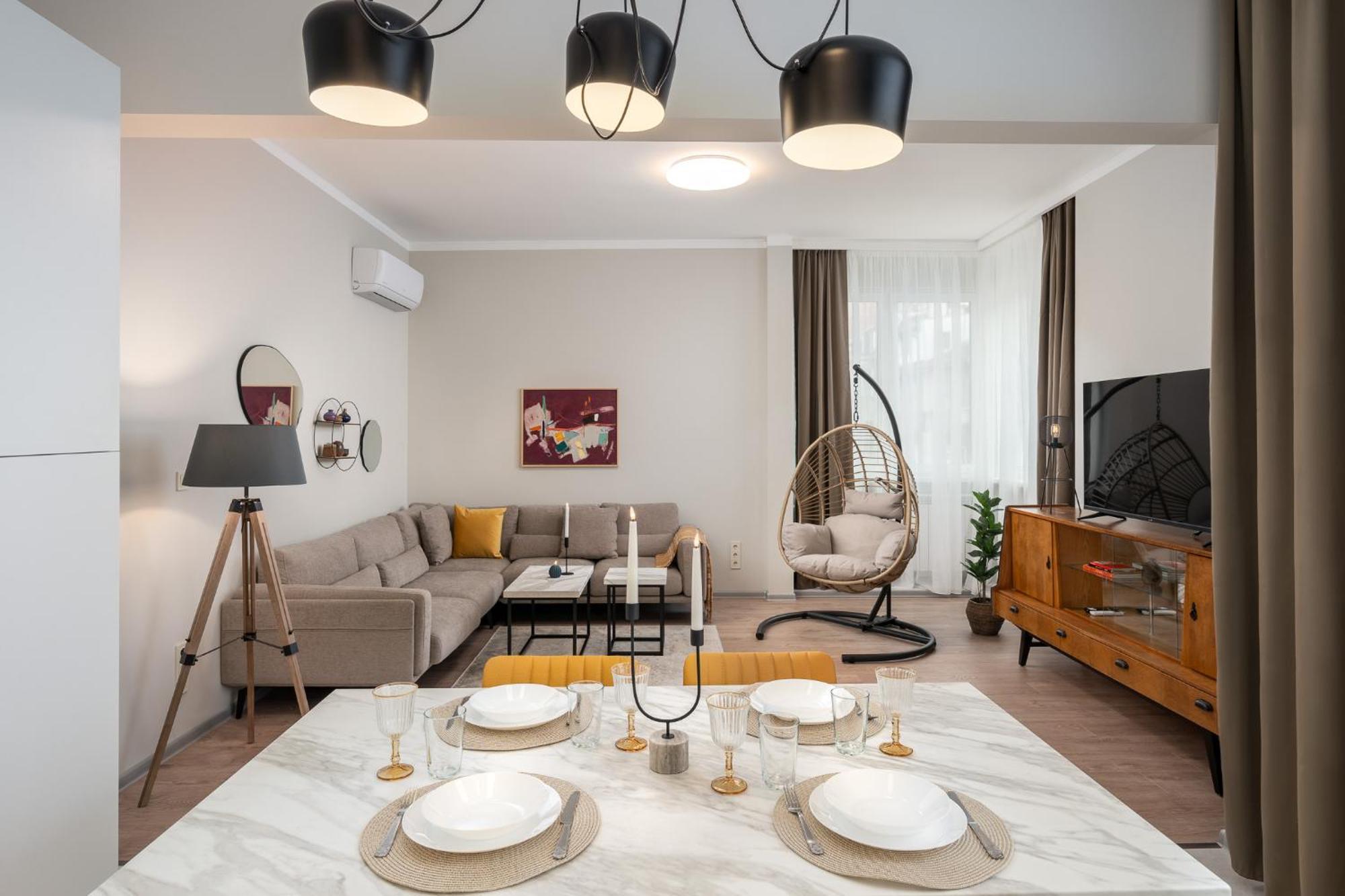 Bright & Sunny Stylish Apt With 2Bdr And 2Bth Σόφια Εξωτερικό φωτογραφία